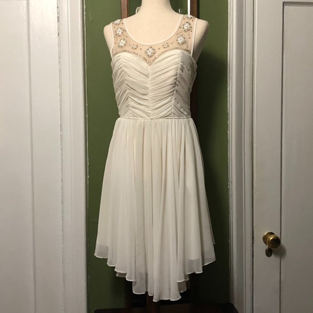 Way-In Clothing Co. size 9 Silk Ivory dress.